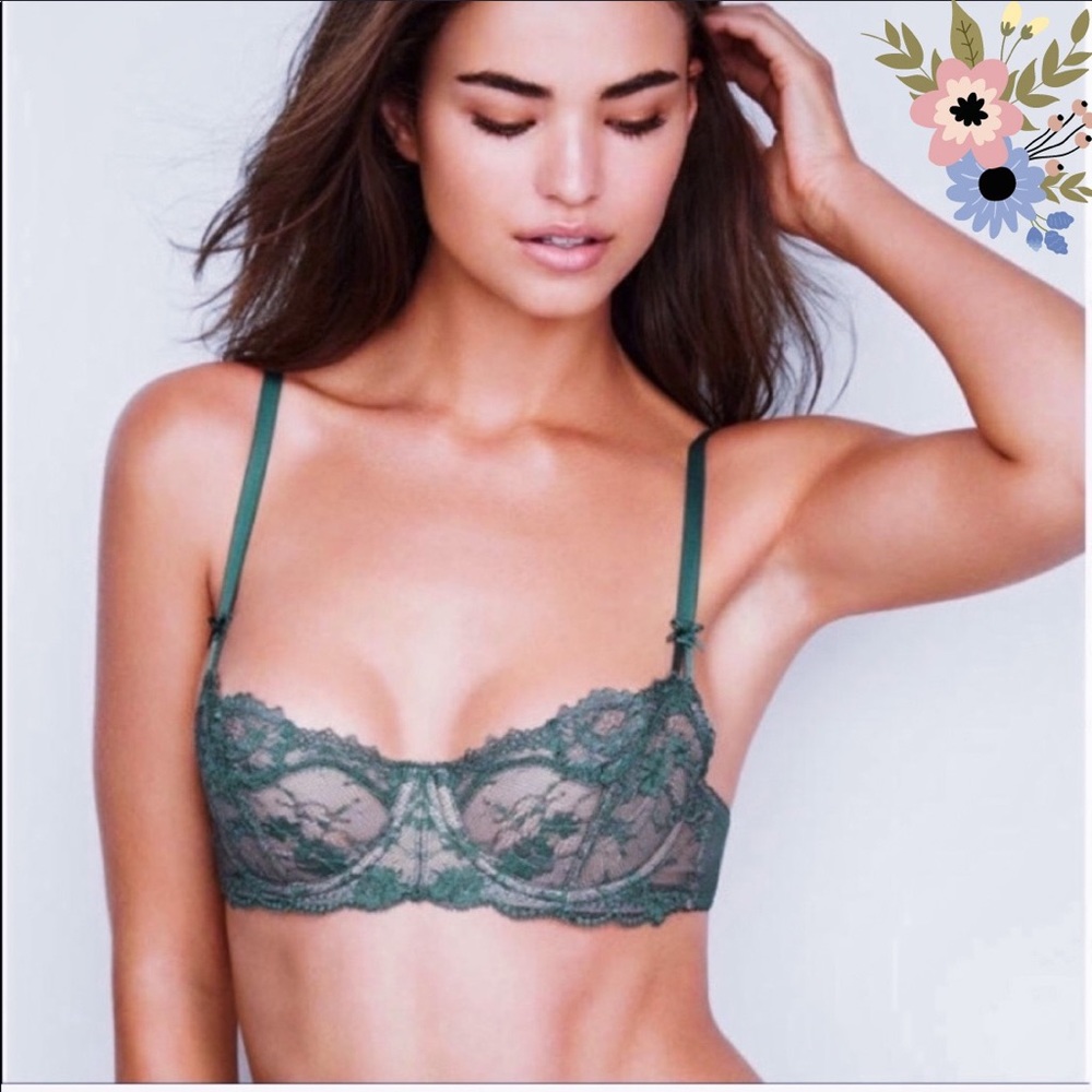 🆕 Victoria’s Secret Push Up no Padding, 34C